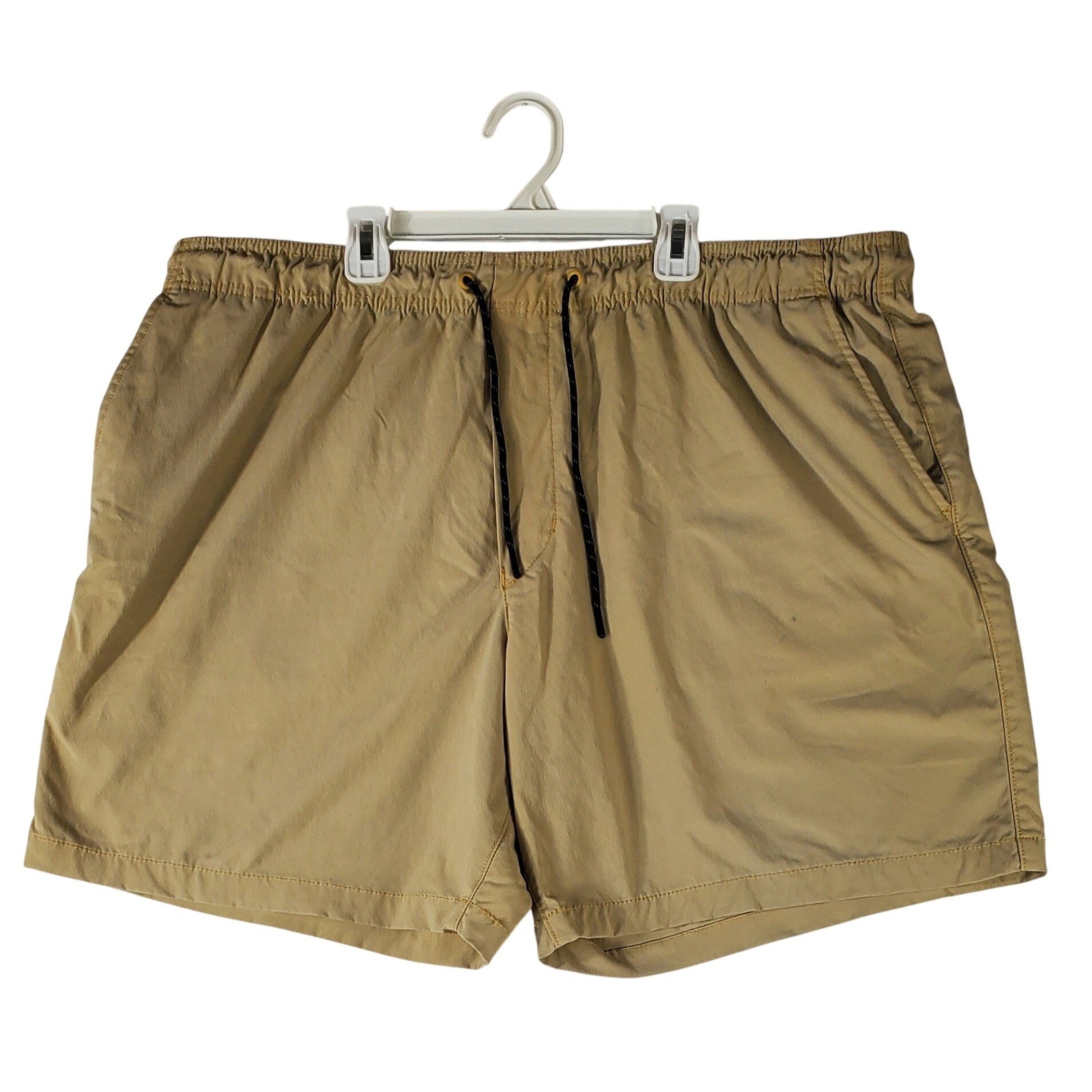American Eagle Mens Xxl Tan Khaki Active Hiking Shorts Elastic Waist Zip Pockets